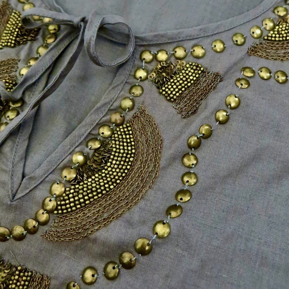 NEW! Victoria's Secret Linen Blend Dress with Belt Metallic Ornament Detail SZ M - Picture 6 of 7